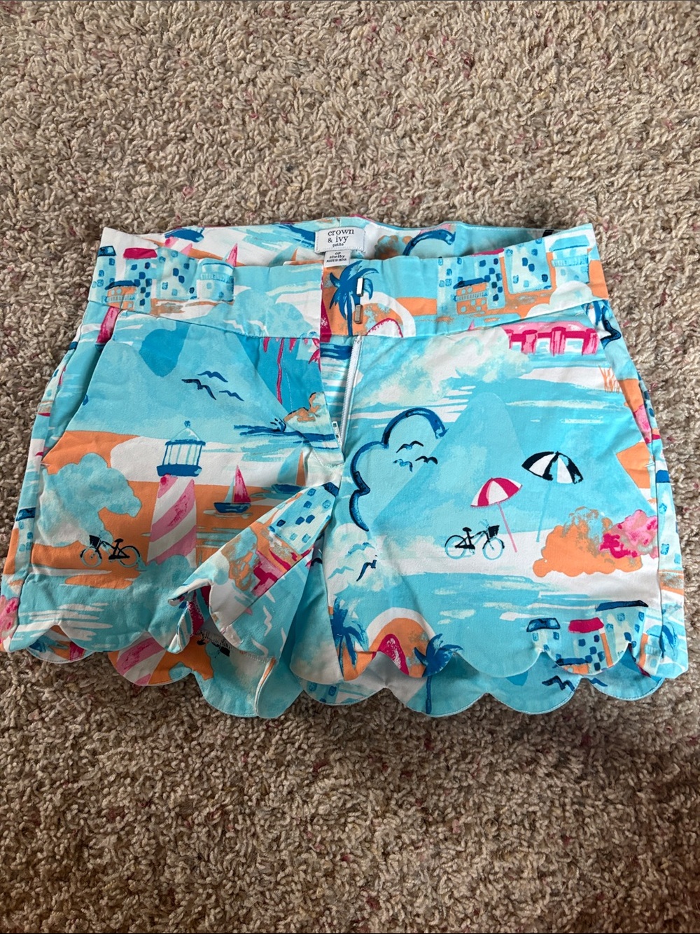 crown & ivy Turquoise Scenic Print Scallop Hem Women’s Shorts